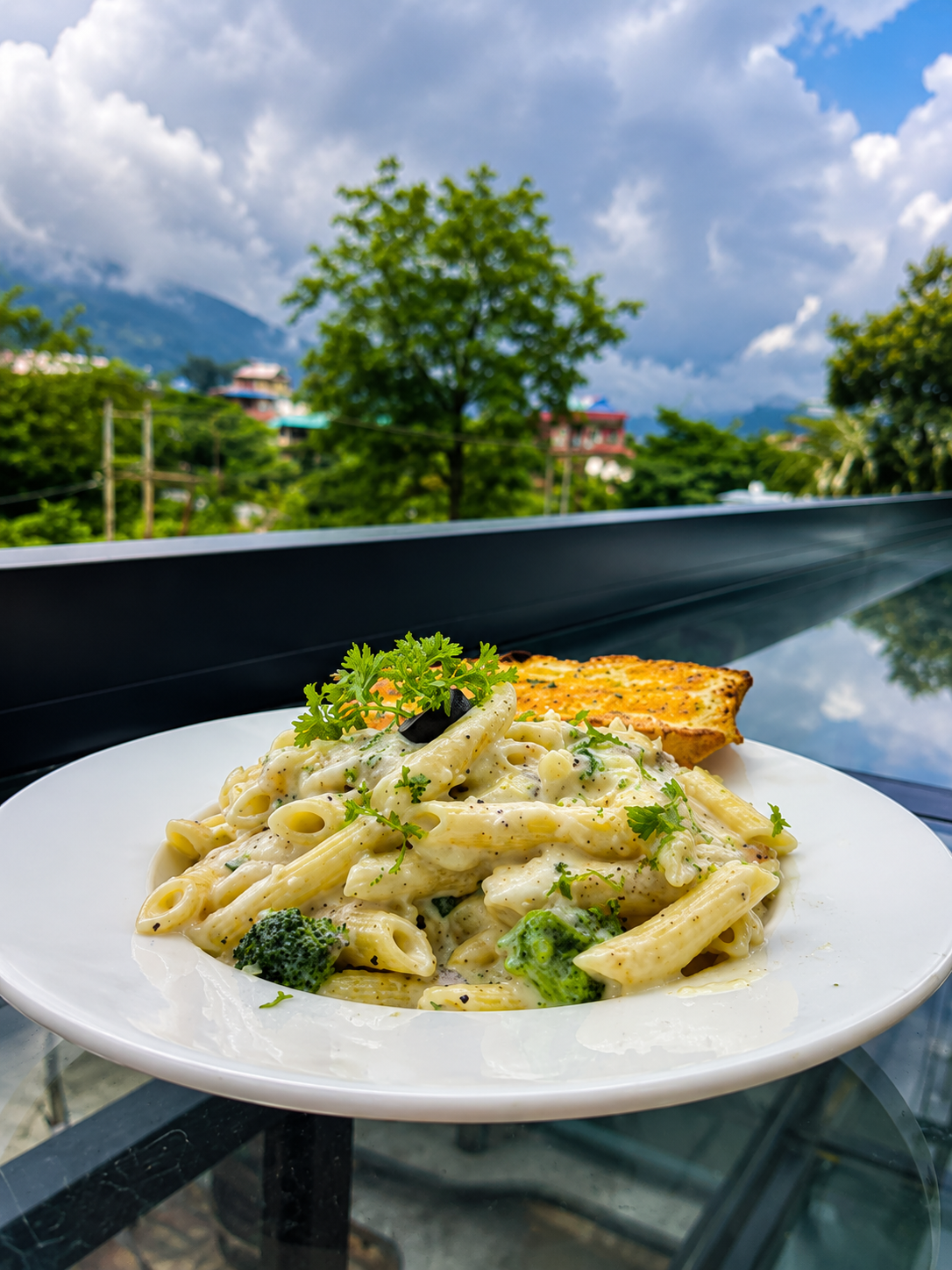 Stylish interior decor and lighting at Aristella cafe and restaurant